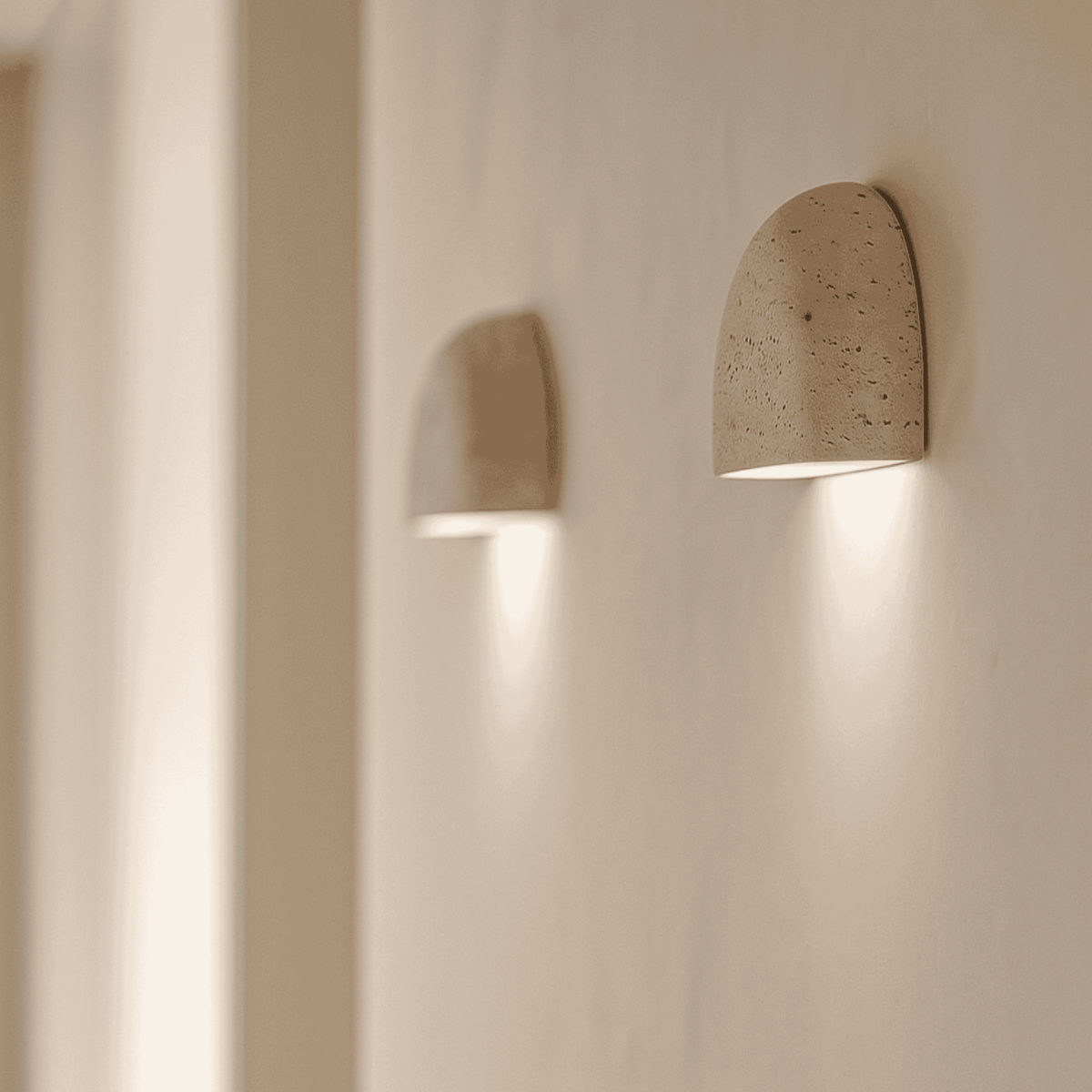 Aplique de pared de travertino Wabi-Sabi Cavelle