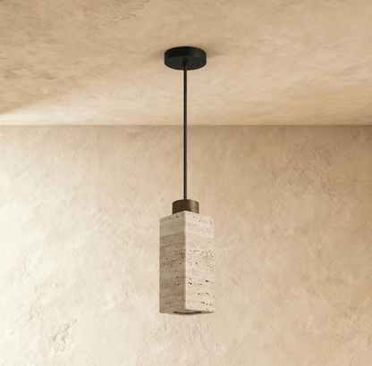 Lámpara colgante delgada de madera y travertino