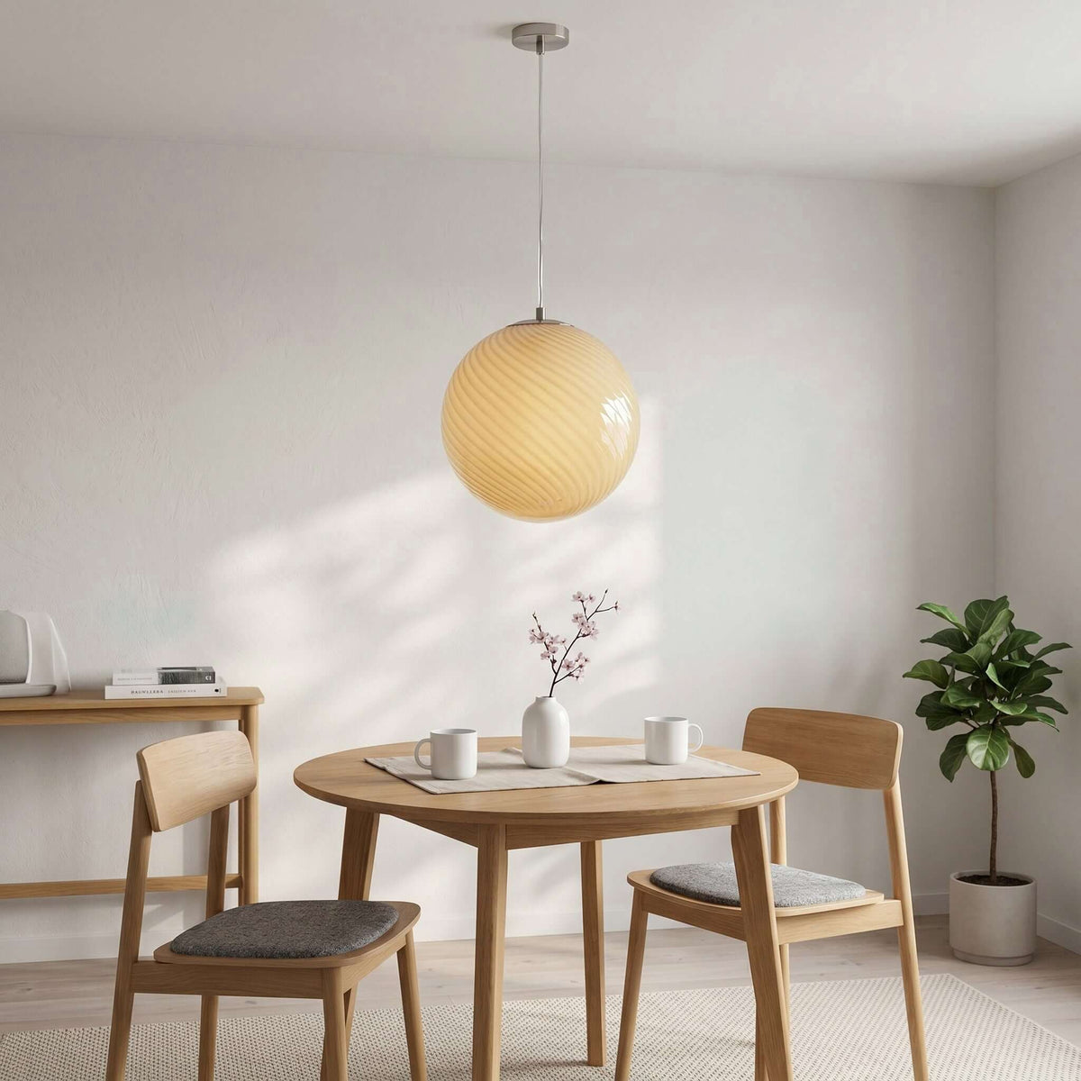 Lámpara colgante con esfera de vidrio en espiral