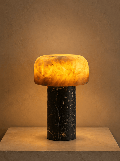 Lámpara de mesa wabi-sabi de travertino Brenvale