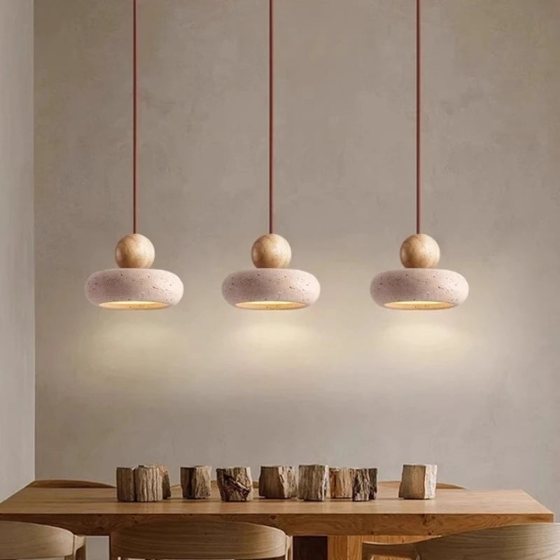 Lámpara colgante de travertino Velora de estilo japandi
