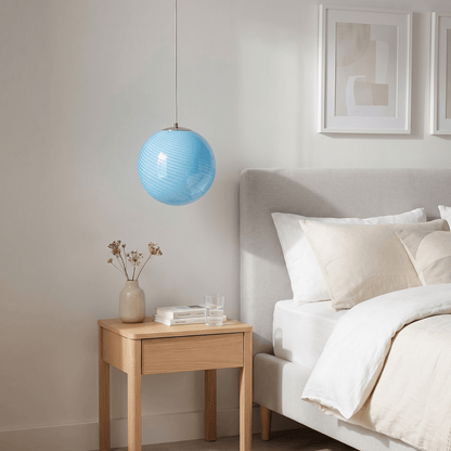 Lámpara colgante con esfera de vidrio en espiral