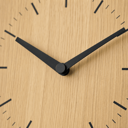 Reloj de cuco de péndulo de MDF escandinavo Elvaro