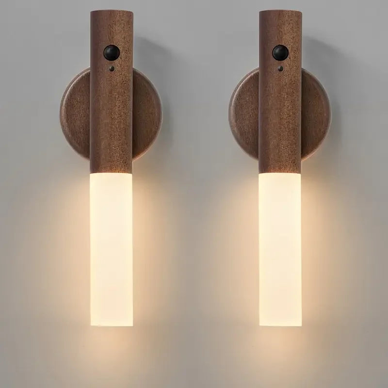 Lámpara de pared minimalista de madera Oakmira con sensor de movimiento