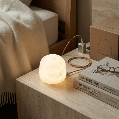 Lámpara de mesa minimalista de alabastro Alvane