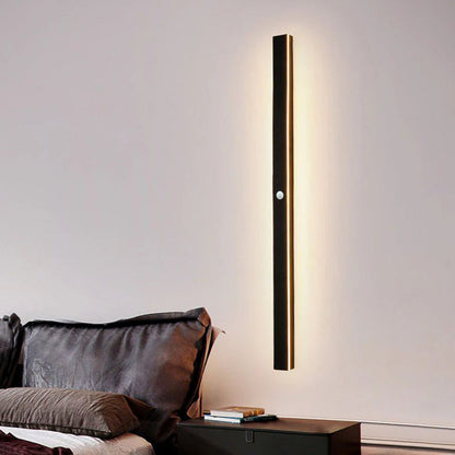 Aplique de pared exterior Veldrin minimalista y delgado de metal negro