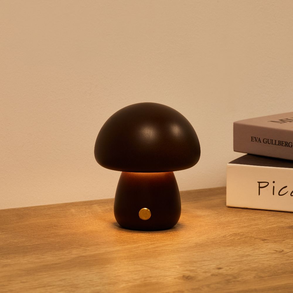 Lámpara de mesa de madera escandinava Fungara