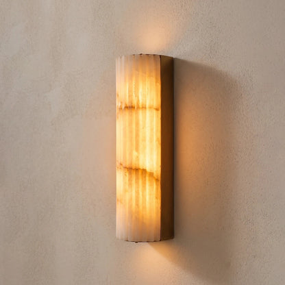 Lámpara de pared de alabastro acanalado minimalista Rivenna