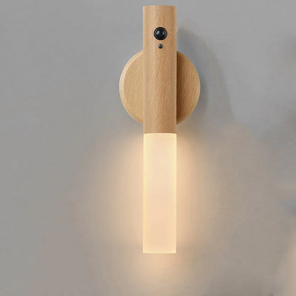 Lámpara de pared minimalista de madera Oakmira con sensor de movimiento