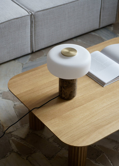 Lámpara de mesa nórdica de mármol Wintero