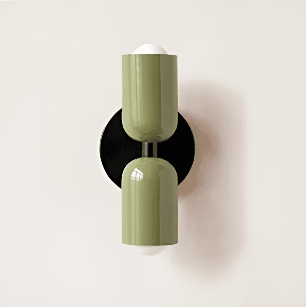 Lámpara de pared de hierro estilo Bauhaus Miravel en forma de cápsula