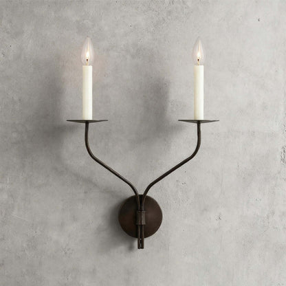 Aplique de pared de latón con forma de candelabro