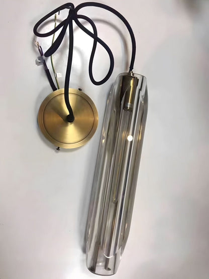 Lámpara colgante de varilla de cristal y latón