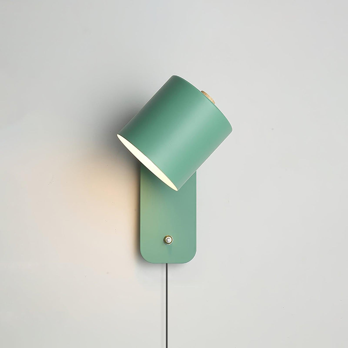 Aplique de pared cilíndrico giratorio con enchufe