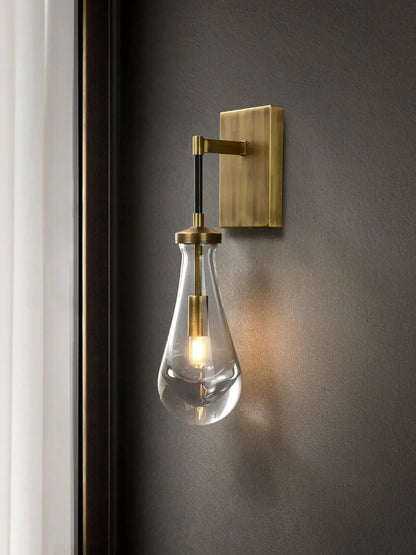 Lámpara de pared de vidrio en forma de lágrima