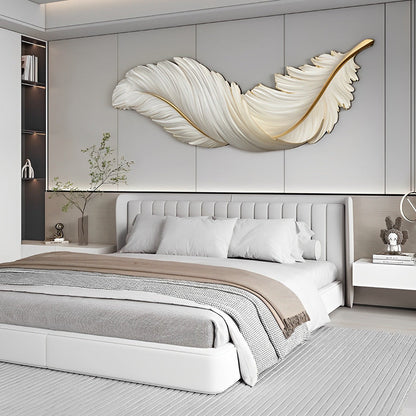 Lámpara de pared LED con diseño de pluma esculpida