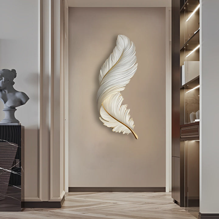 Lámpara de pared LED con diseño de pluma esculpida