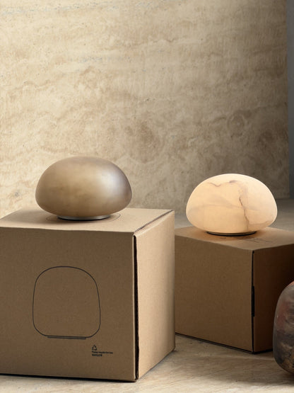 Lámpara de mesa minimalista de alabastro Alvane