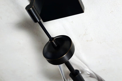 Lámpara de pared de vidrio en forma de lágrima