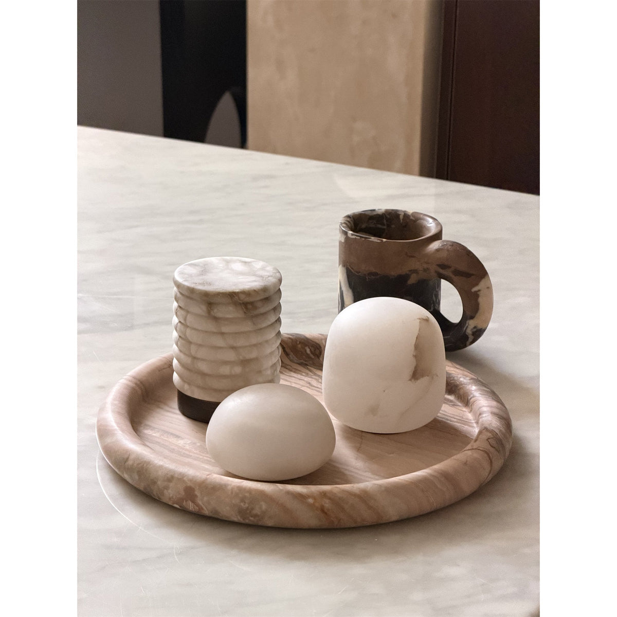 Lámpara de mesa minimalista de alabastro Alvane