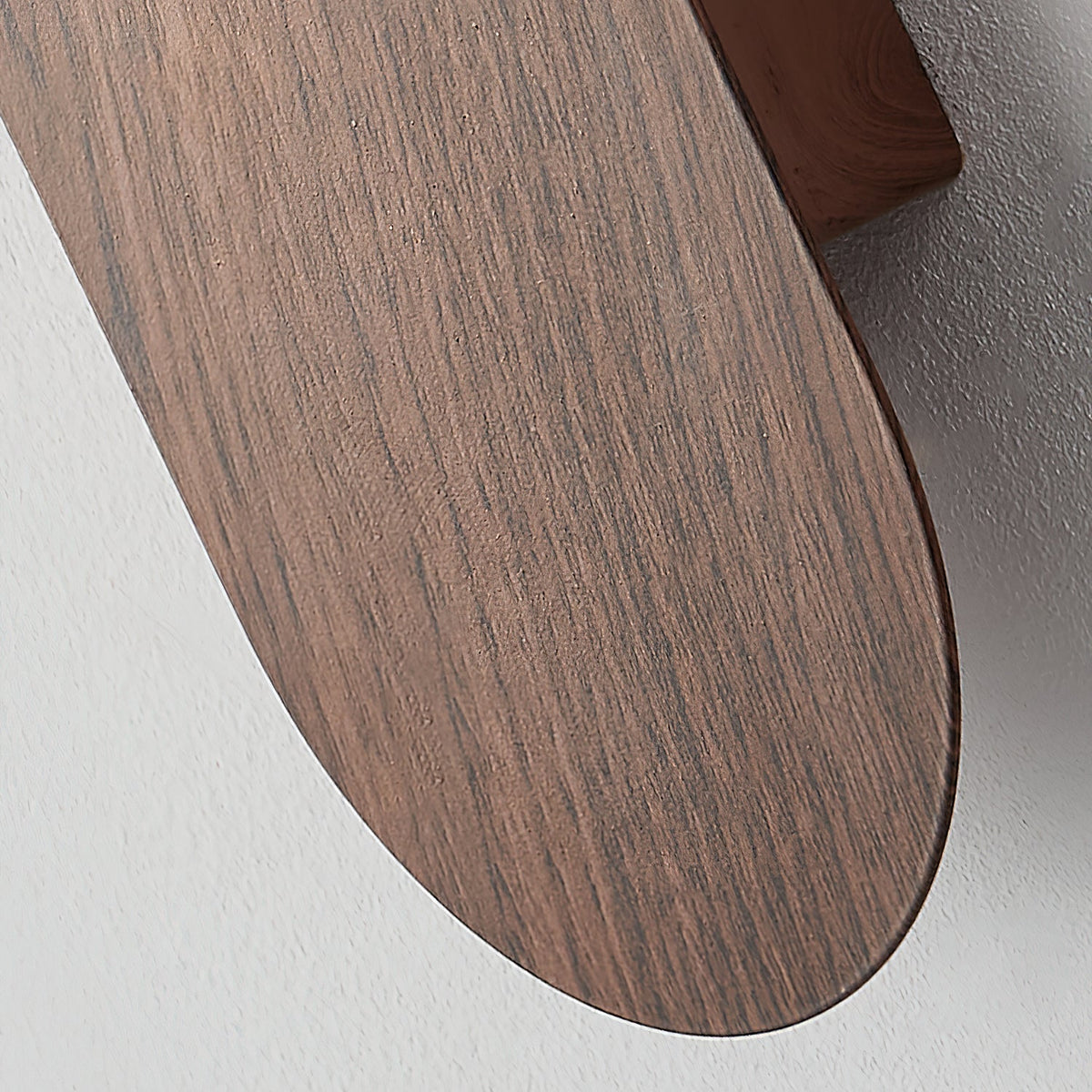 Lámpara de pared de madera con globo minimalista Velmara