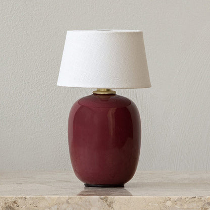 Lámpara de mesa escandinava de cerámica Halvorn