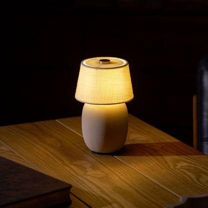 Lámpara de mesa escandinava de cerámica Halvorn