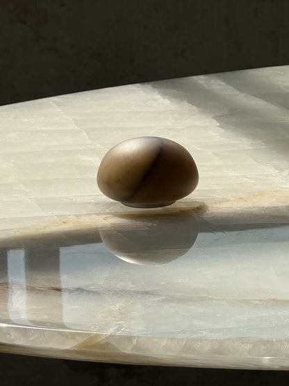 Lámpara de mesa minimalista de alabastro Alvane