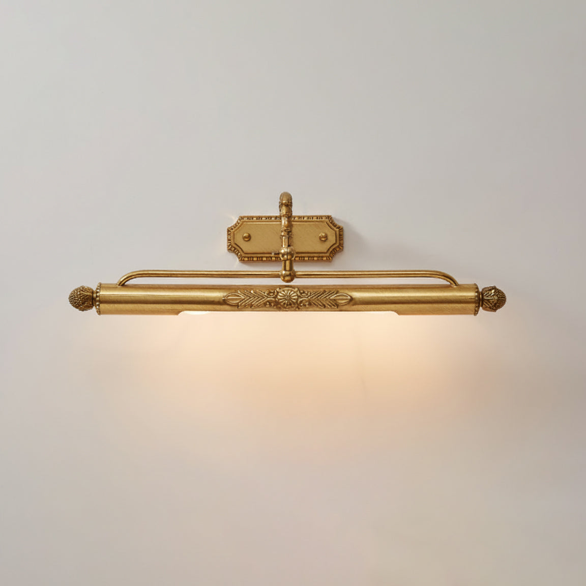 Aplique de pared de latón ornamentado para cuadros