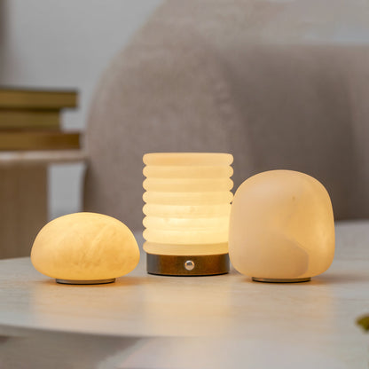 Lámpara de mesa minimalista de alabastro Alvane