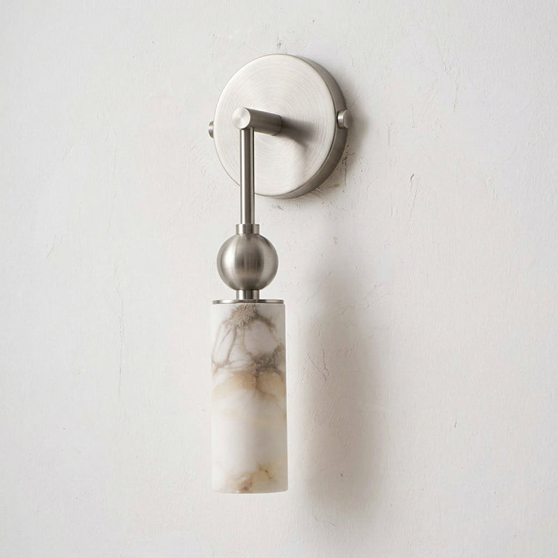 Lámpara de pared con columna de alabastro