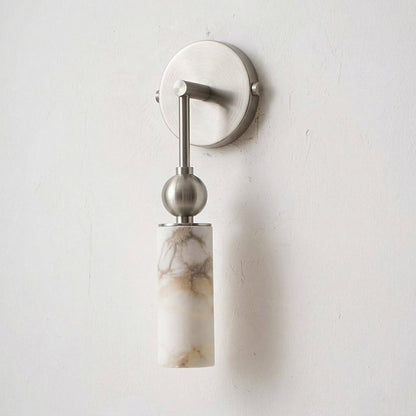 Lámpara de pared con columna de alabastro