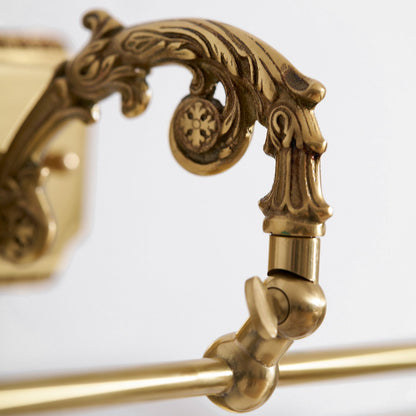 Aplique de pared de latón ornamentado para cuadros