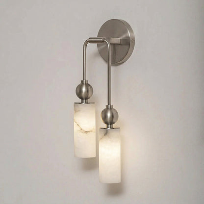 Lámpara de pared con columna de alabastro