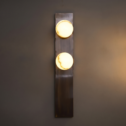Aplique de pared escultórico de alabastro