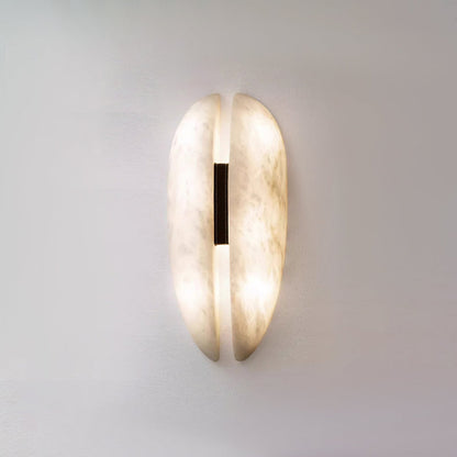 Aplique de pared escultórico de alabastro