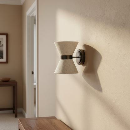 Lámpara de pared de bronce y lino