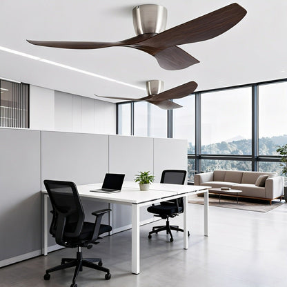 Ventilador de techo con motor de corriente continua moderno