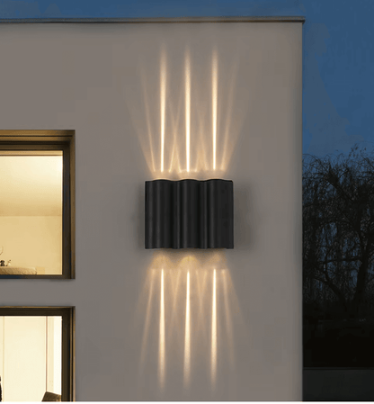 Lámpara de pared exterior moderna con múltiples cabezales